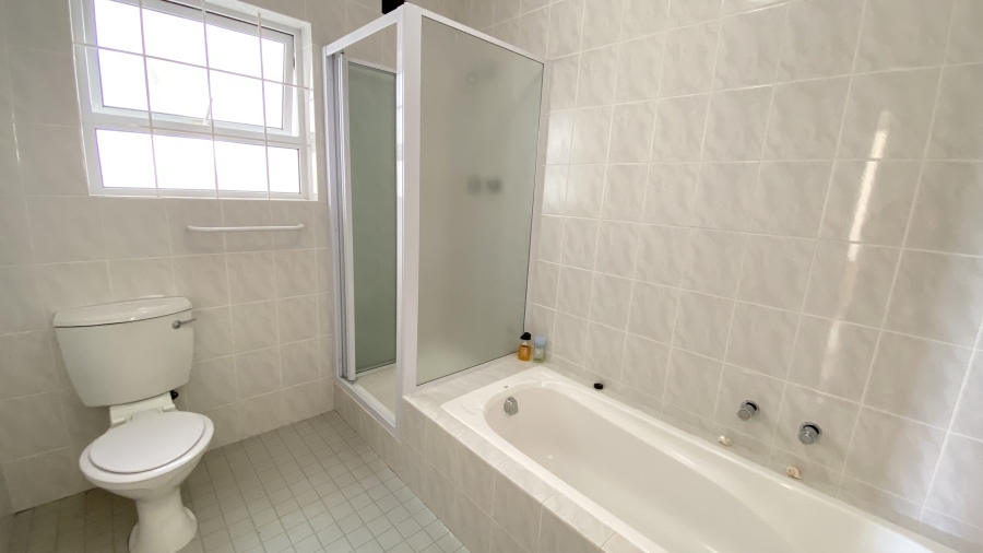 5 Bedroom Property for Sale in Simons Kloof Western Cape